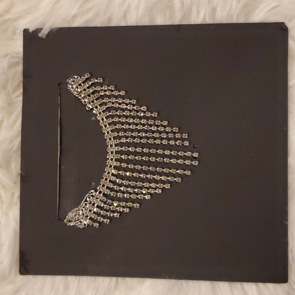 Banana Republic Silver Dangling Necklace - Picture 2 of 9